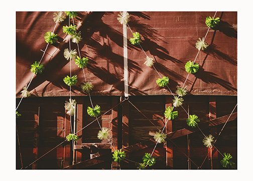 Photograph from Valeria Contreras’s México series titled Lona Marrón.