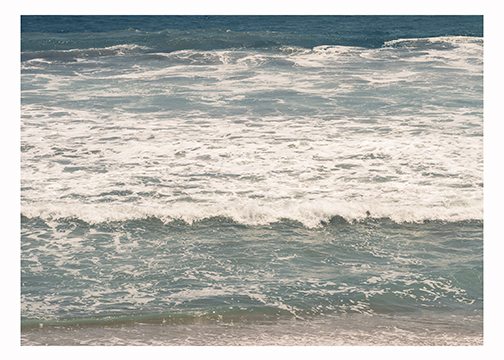 Photograph from Valeria Contreras’s México series titled Mar Olas.